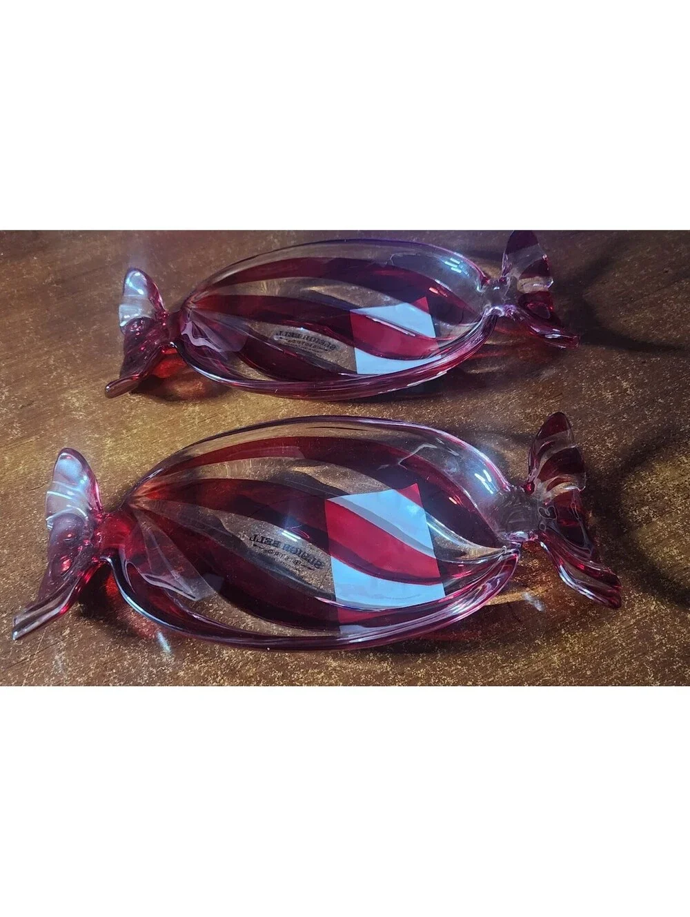 Sleigh Bell Bistro Red Ribbon Glass Tray and Gift Box Set
